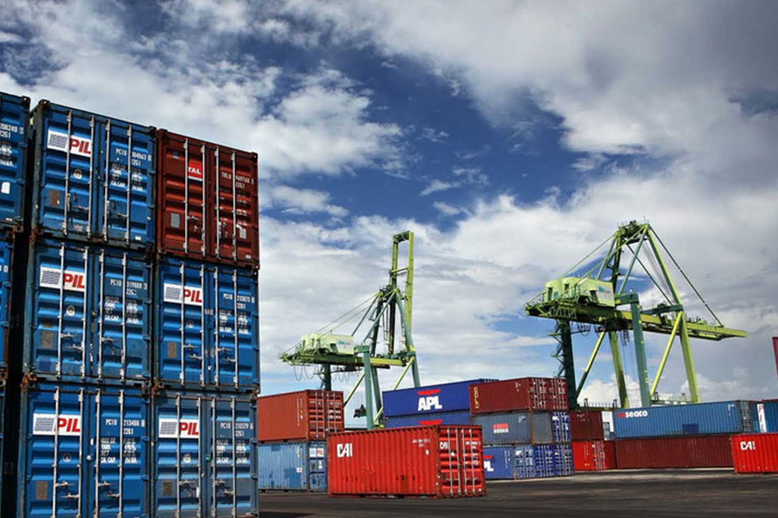 Shipping yard